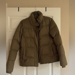 Patagonia Women's Green Puffer Jacket